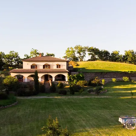 Casale San Giacomo Villa Castel del Piano (Tuscany)